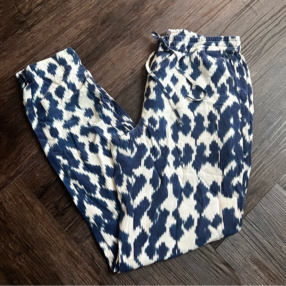 Vince 100% Silk Boho Pants size small